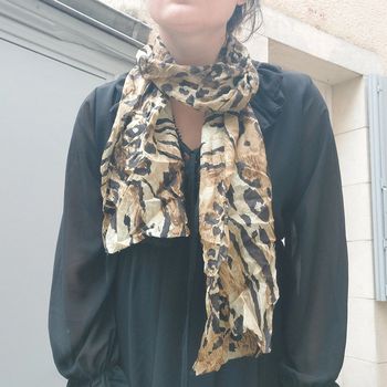 Joli foulard en soie