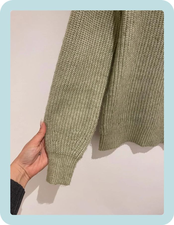 Pull vert pastel en maille - photo numéro 3