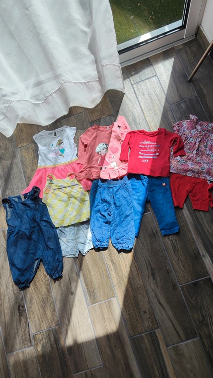 Lot de vêtements 6 mois