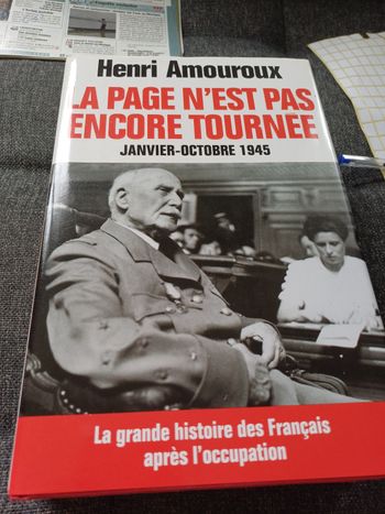 Livre La page n est pas encore tournée 