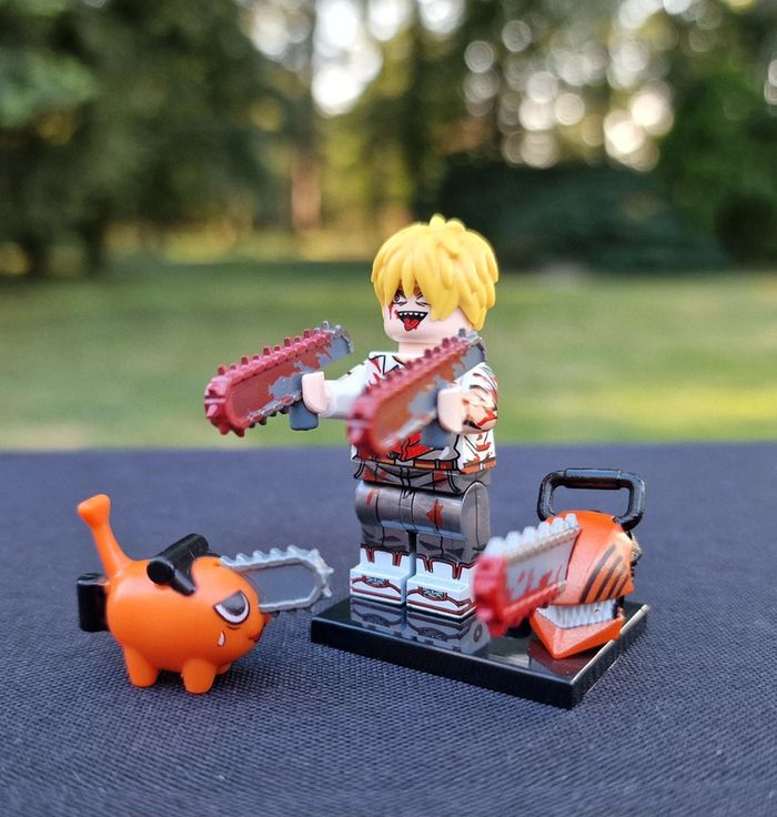 Minifigure Manga Chainsaw Man Denji chemise en sang n2.3