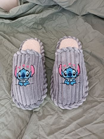 Chaussons en polaire Disney Stitch 