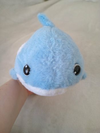 Peluche neuve orque/ dauphin toujours protégée 