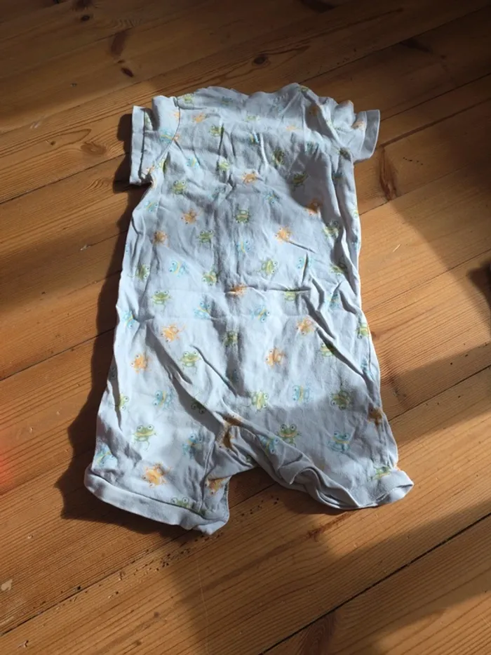 Lot de 5 vêtements 12 mois. - photo numéro 9