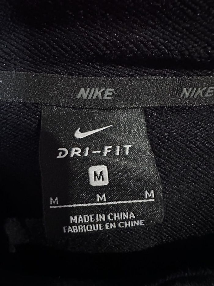 Pull nike - photo numéro 4
