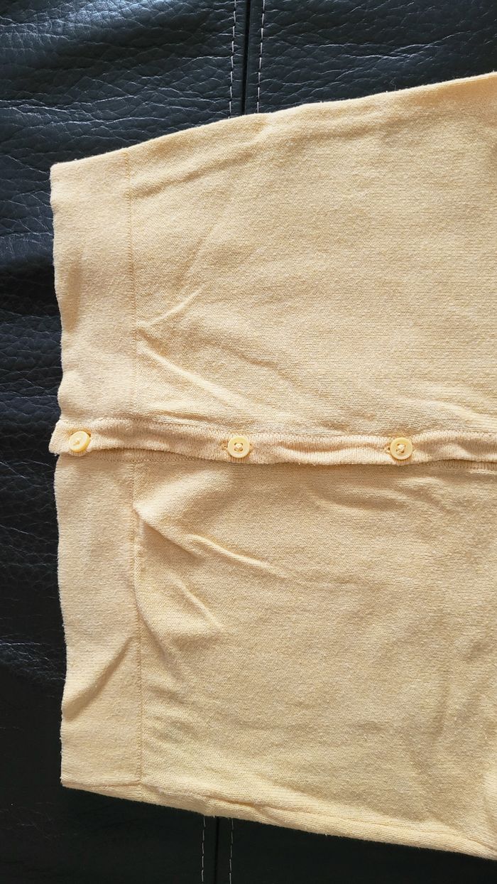 Gilet jaune à manches longues 7-8 ans - photo numéro 3