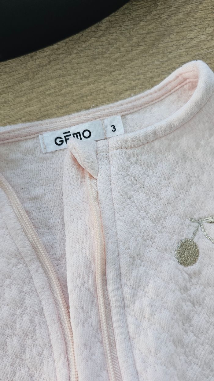 Gilet zippé 👧 3ans - photo numéro 2