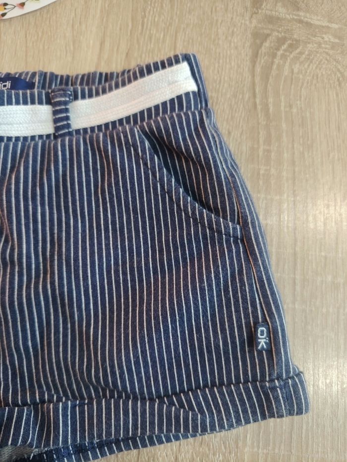 Short fille en coton 3ans okaidi tbe - photo numéro 3