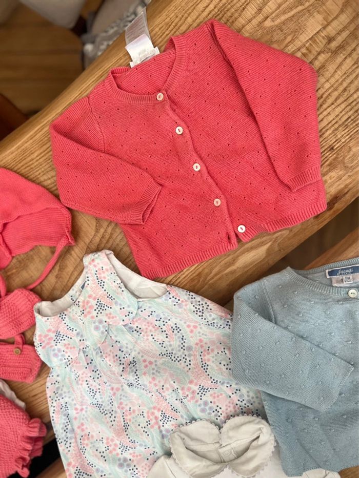 Lot vêtements 6 9 mois été fille robe barboteuses gilet sergent major pyjama Jacadi - photo numéro 16