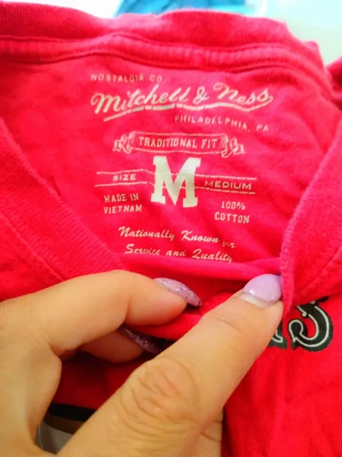 C49 t-shirt rouge Mitchell&Ness M - photo numéro 3