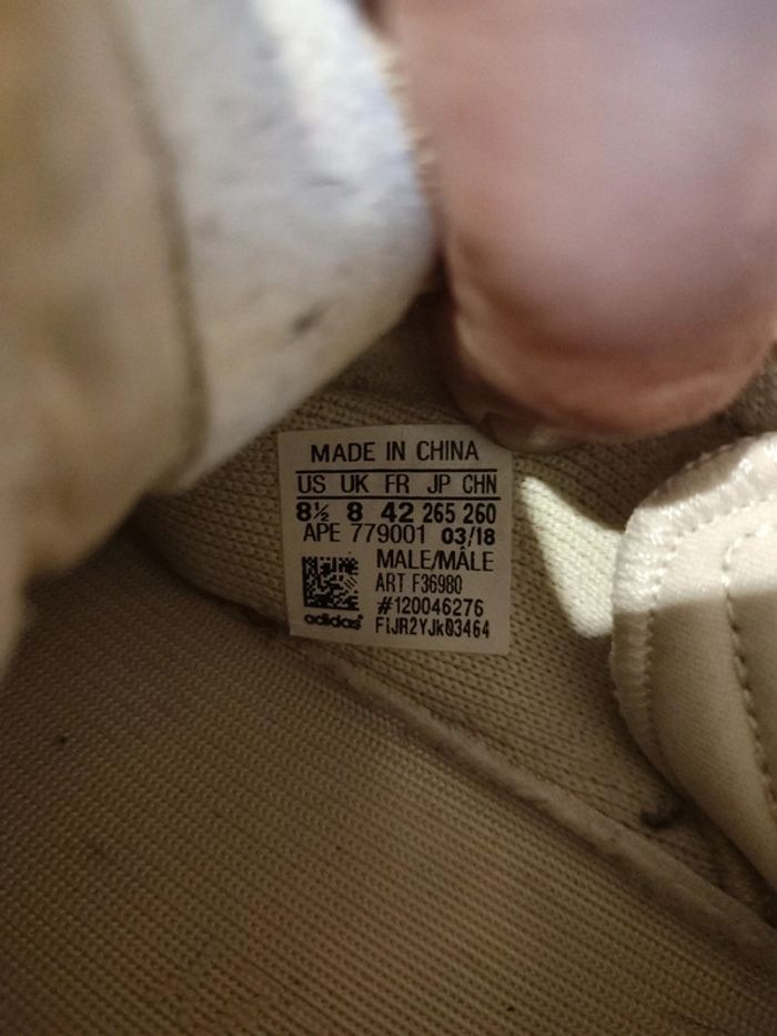 Adidas Yeezy 350 boost ref F36980 - photo numéro 8