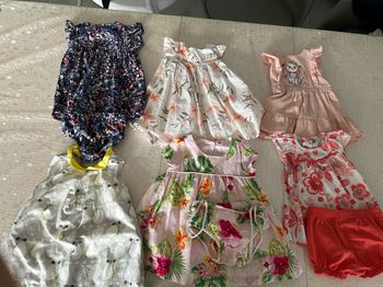 Lot robes fille 6 mois