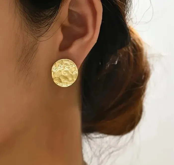 Boucles d’oreilles rondes dorées sublime et raffinées - photo numéro 2