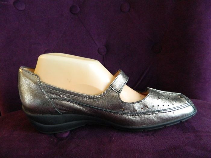 Chaussures neuves "Artika" en cuir T 41 - photo numéro 4