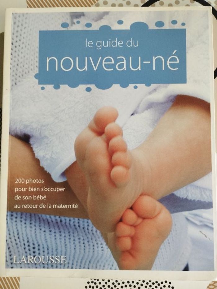 Livre le guide du nouveau né