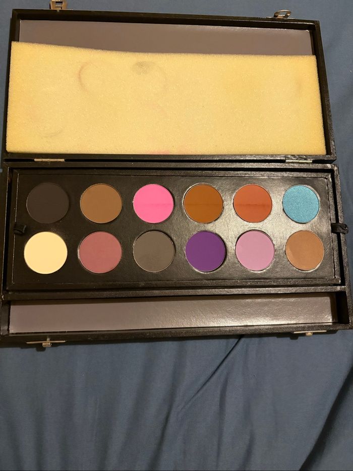 Palette fards pro Makeup Forever - photo numéro 3