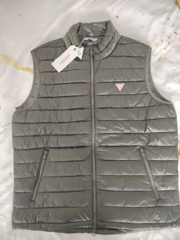 Doudoune sans manches Guess - Neuve avec étiquette - XL