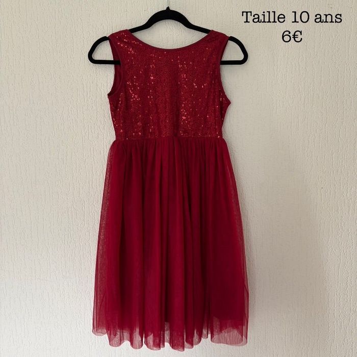 Robe taille 10 ans