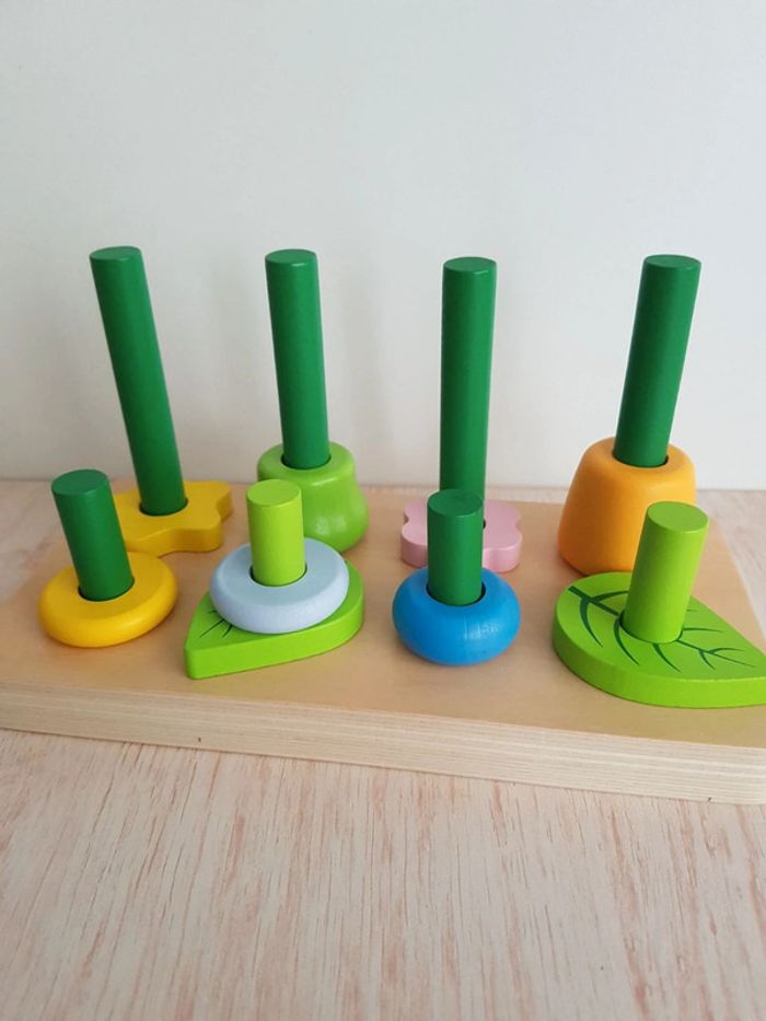 Jeu en bois pré printanier en fleurs - photo numéro 14