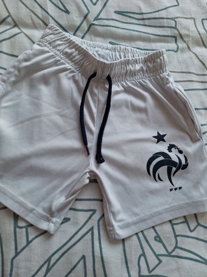 Short euro 2016 taille 4 ans