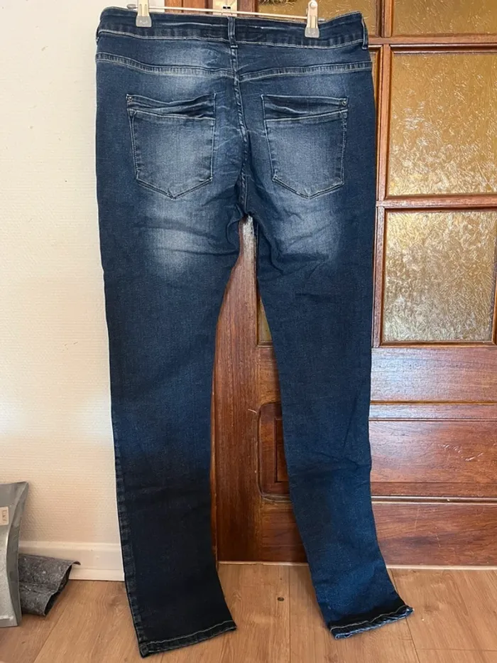 Jean Women Only taille 44 - photo numéro 2