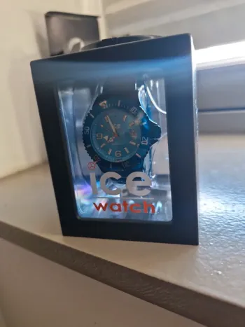 Montre Ice-Watch bleue Mixte