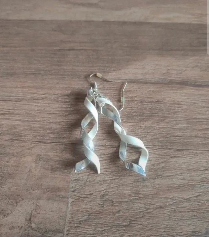Boucles d'oreilles pendantes bicolore