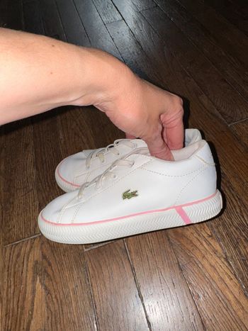 Baskets Lacoste  Taille 26,5