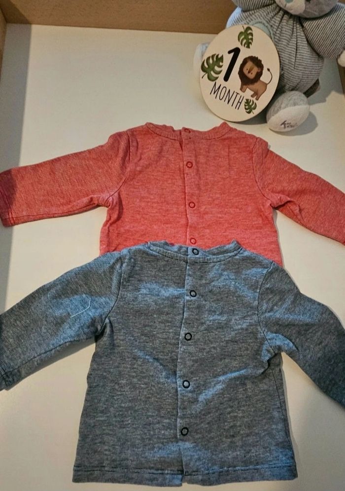 T shirt Obaibi 1 mois - photo numéro 2