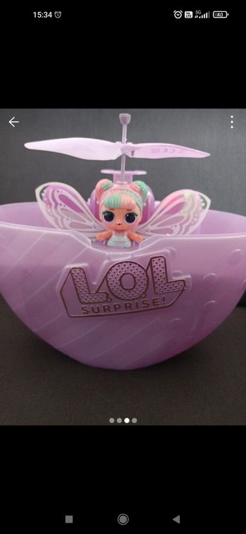 Poupée lol surprise volante