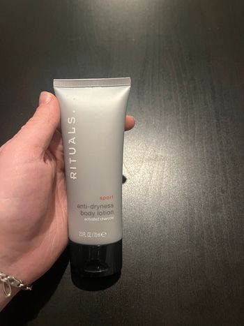 Lotion hydratante peau sèche Rituals Sport