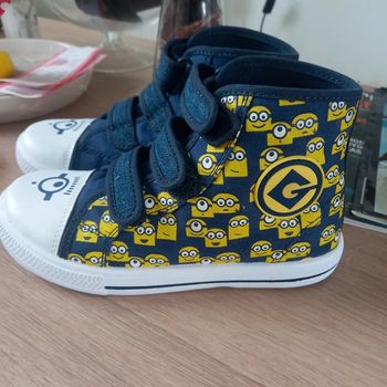 Basket scratch minions