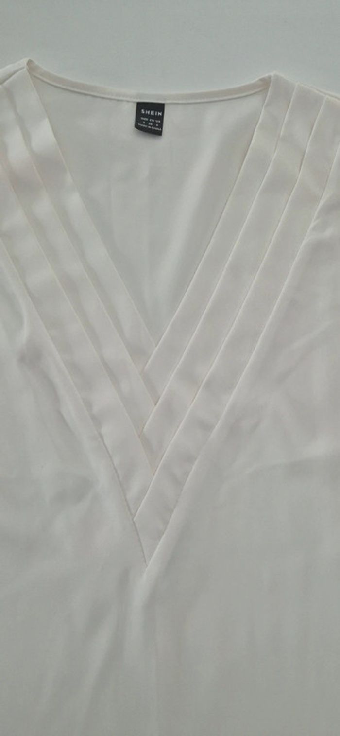 Tee shirt blanc - photo numéro 3