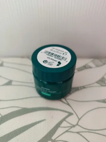 Aveda masque fortifiant et réparateur 25ml  à utiliser 24 mois après ouverture