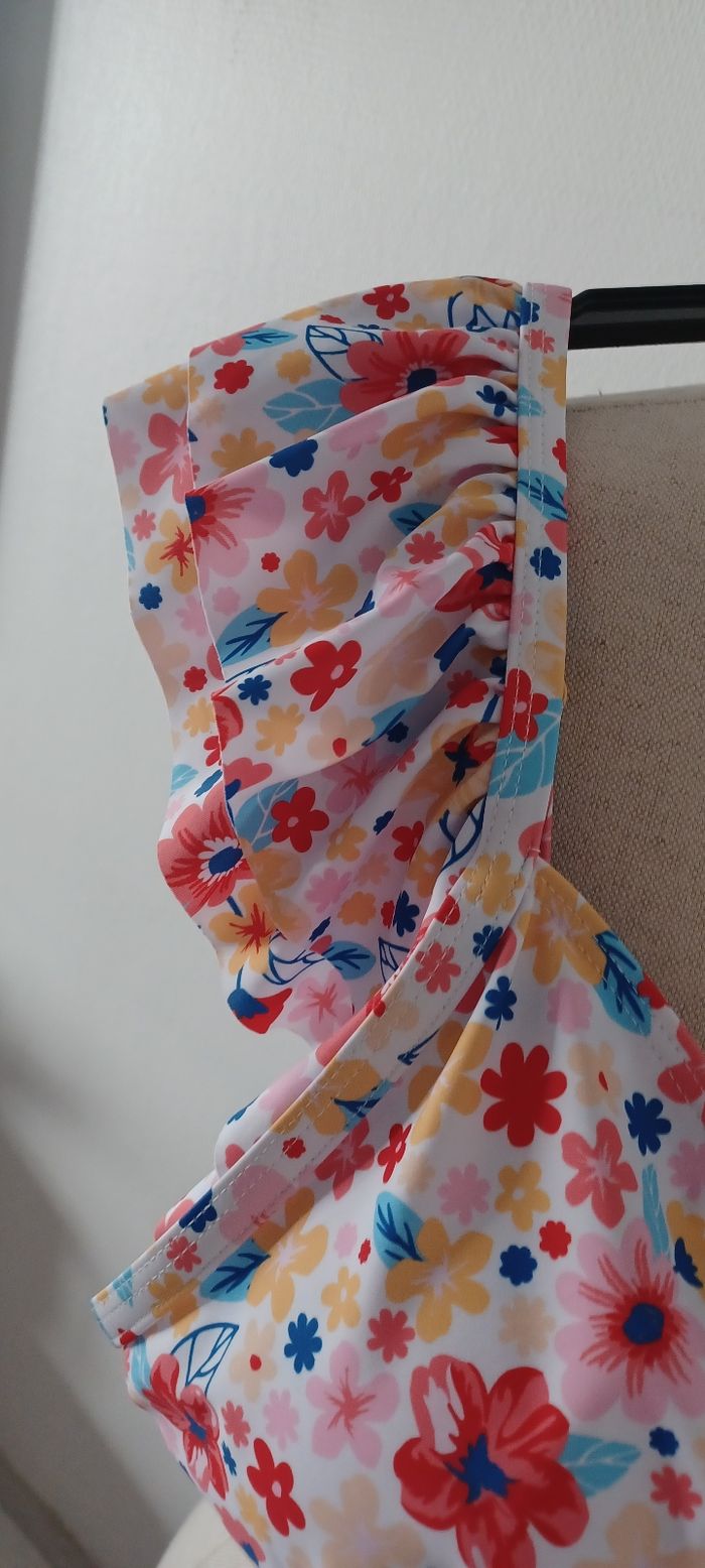 Très joli maillot de bain une pièce femme T 0 XL - photo numéro 6