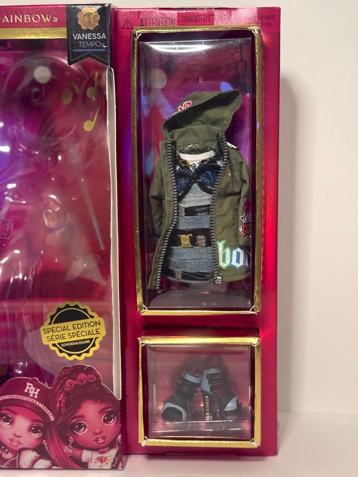 Vanessa Rainbow High - photo numéro 9