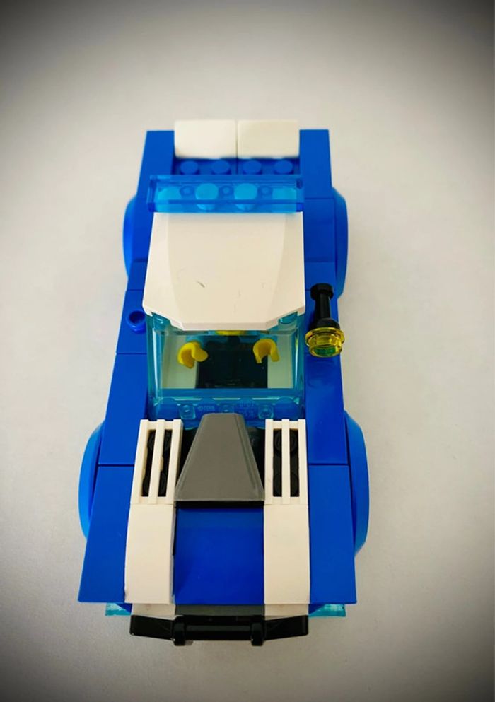 LEGO City 60312 - La Voiture de Police - Complet avec Boîte et Notice - photo numéro 3