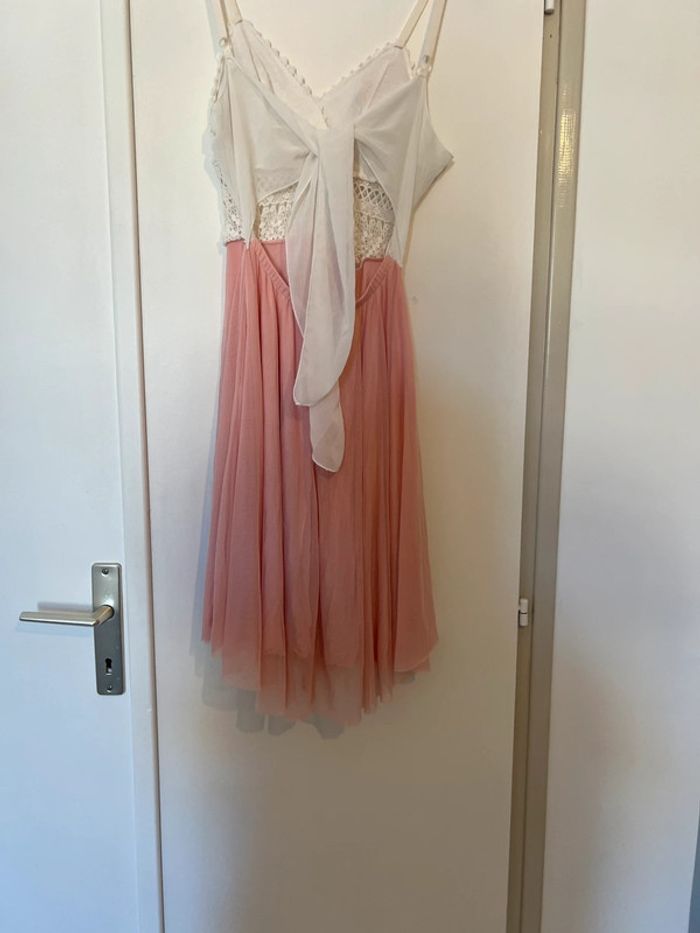 Robe à dentelle taille M - photo numéro 7