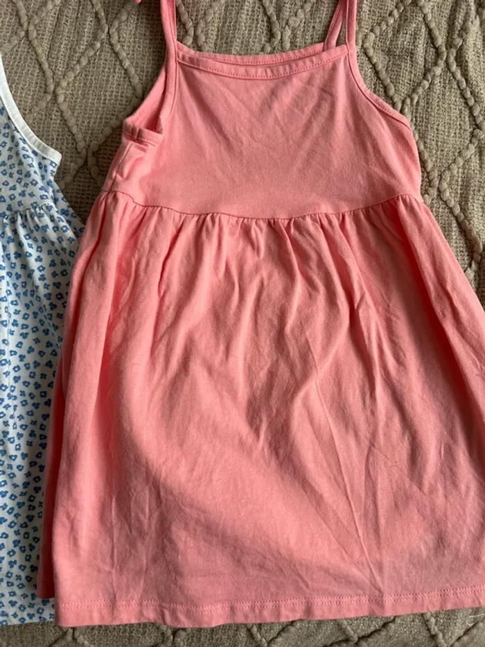 Lot deux robes 18 m - photo numéro 5