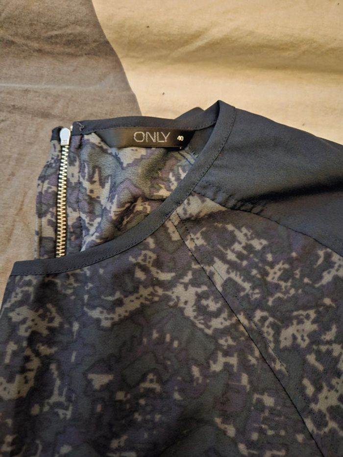 Lot 2 hauts only - photo numéro 2