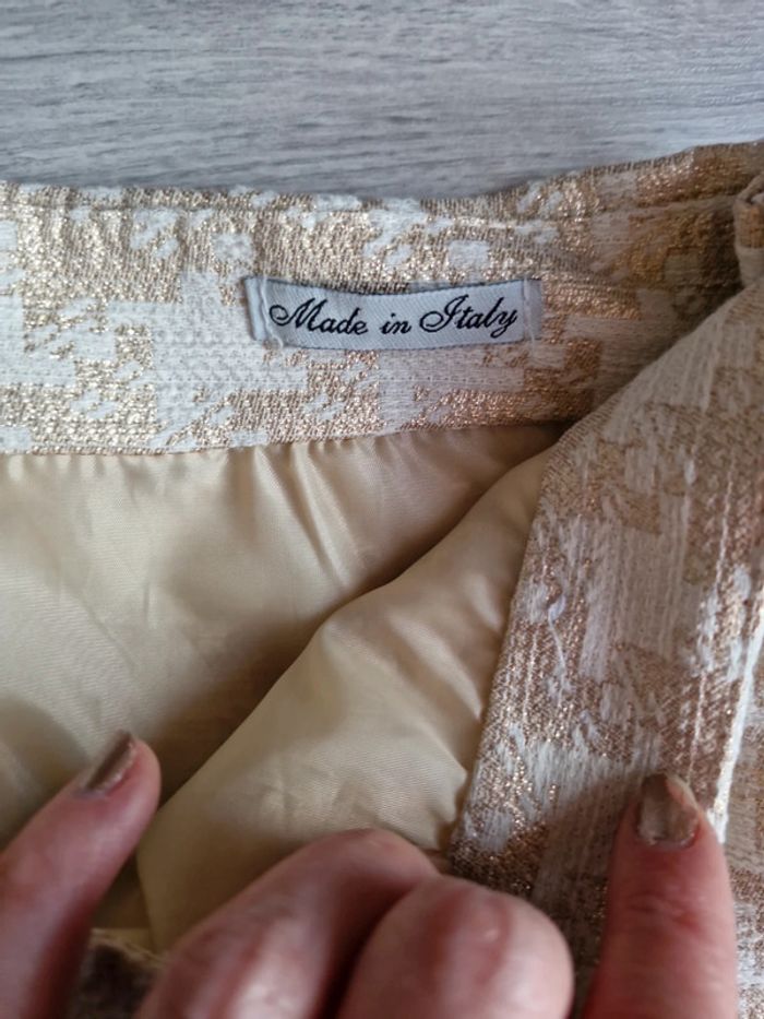 Jupe doré - photo numéro 2