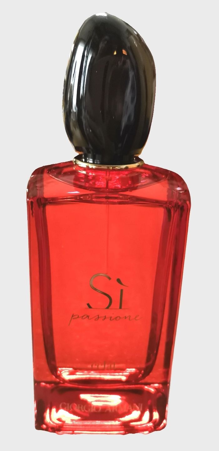 Parfum Giorgio Armani "Si Passione Éclat" - photo numéro 3