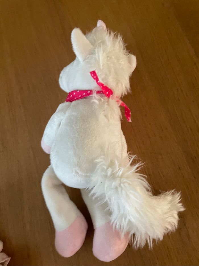 Peluche licorne kinder - photo numéro 2