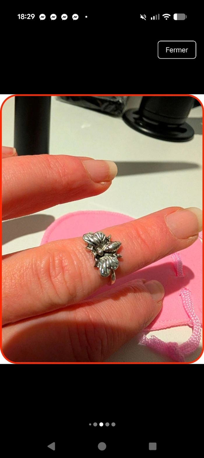 Bague Abeille en Titane - Neuve - Taille 50/51 - photo numéro 3