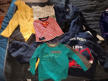 Lot vêtement garçon 4 ans