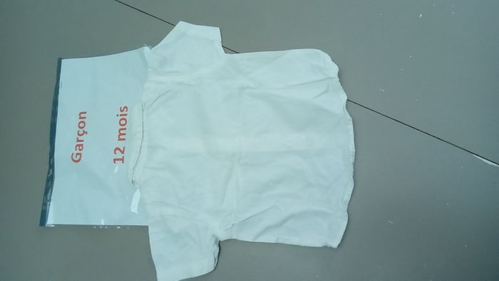 Chemise blanche manches courtes - photo numéro 2