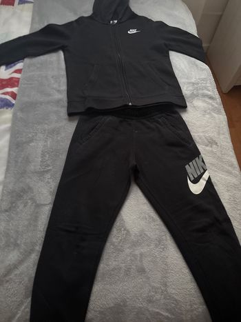 Ensemble Nike