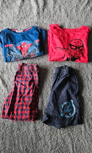 Lot pyjama 8/10 ans