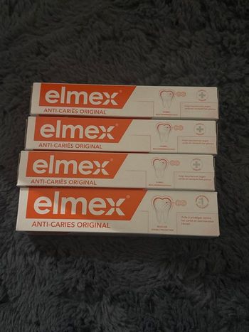 Lot 4 dentifrices Elmex Anti-Caries Original – Neufs