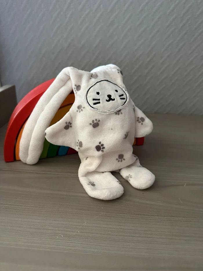 Doudou lapin catimini